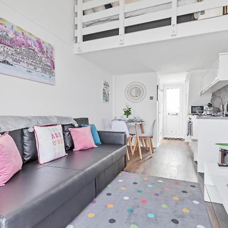 Appartamento On The Water 3 With Free Parking - By My Getaways Hove Esterno foto