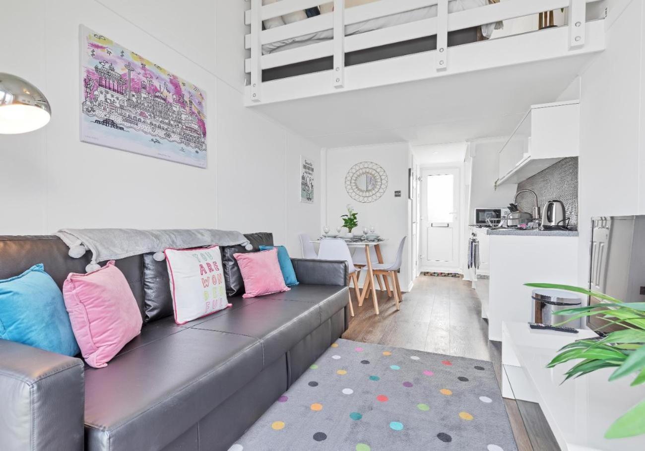Appartamento On The Water 3 With Free Parking - By My Getaways Hove Esterno foto